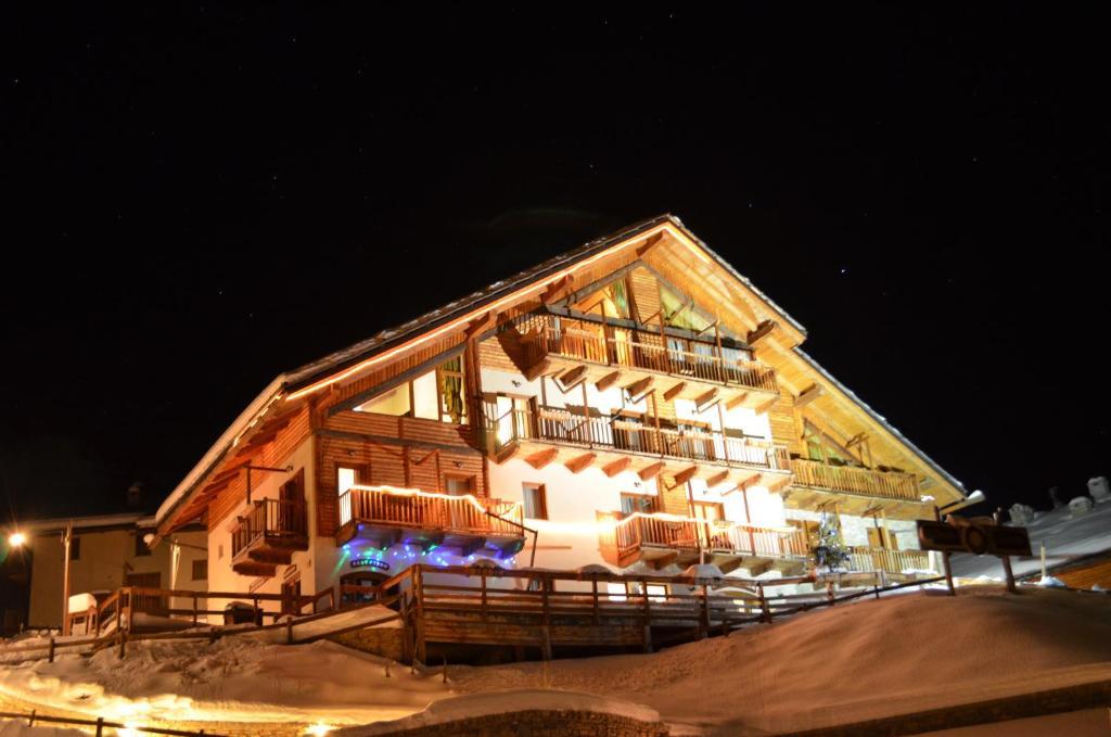 Residence Cianfuran บาร์โดเนกเกีย ภายนอก รูปภาพ